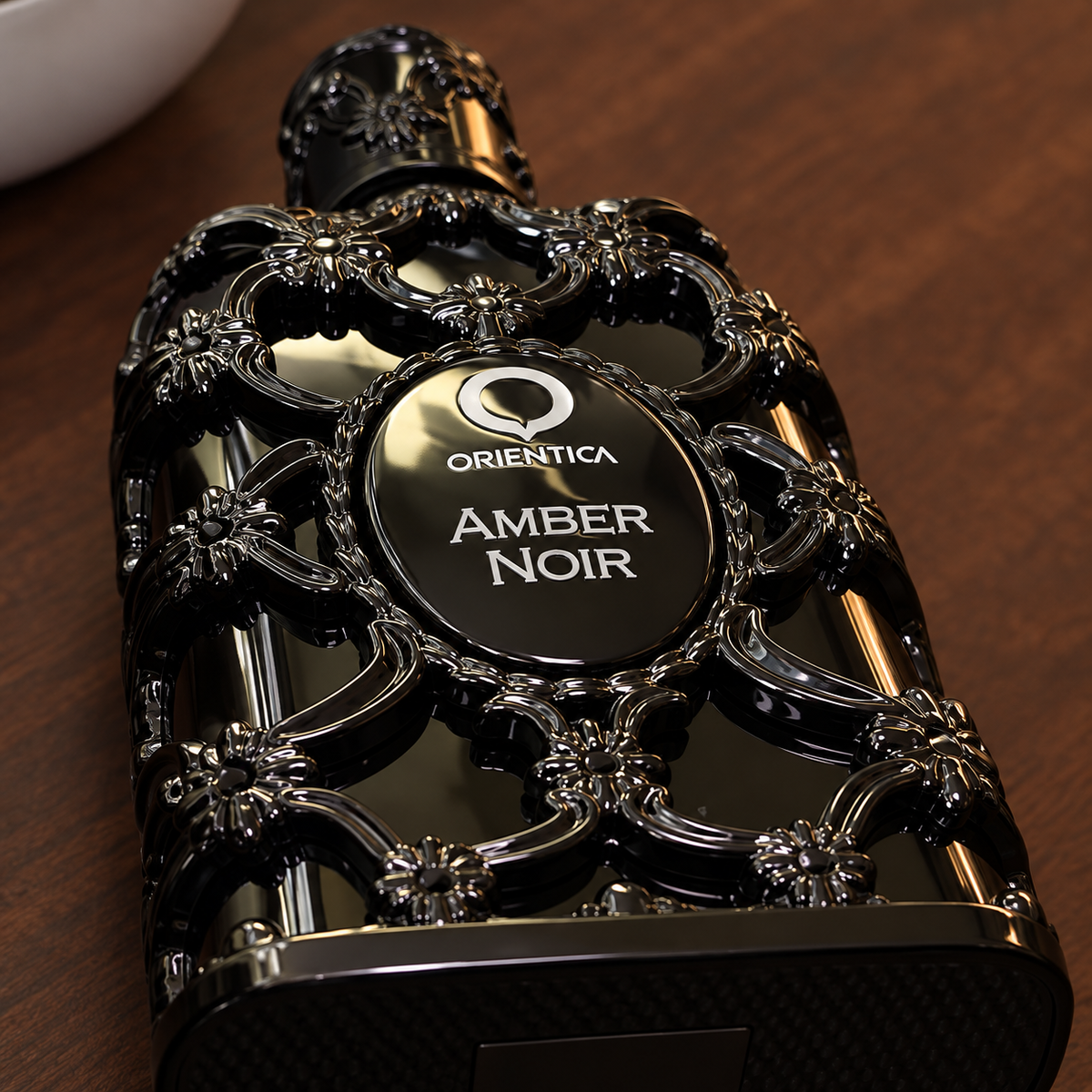 AMBER NOIR