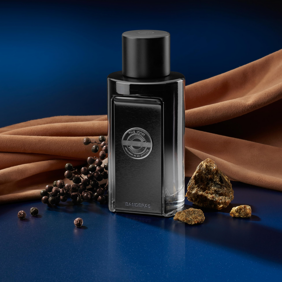 THE ICON THE PERFUME